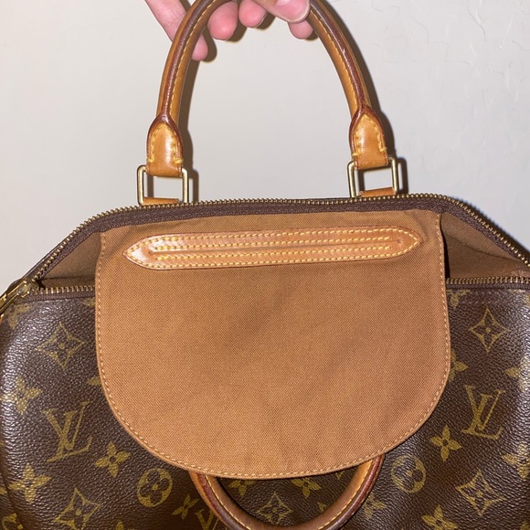 Sold - Picture 6 of 11